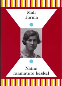 Naine raamatute keskel
